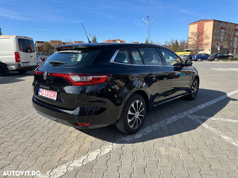 Renault Megane ENERGY TCe 100 LIFE - 4