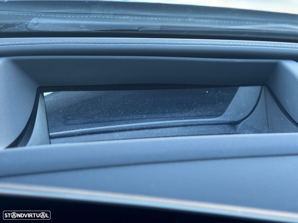 Mercedes-Benz C 300 e AMG Line - 22