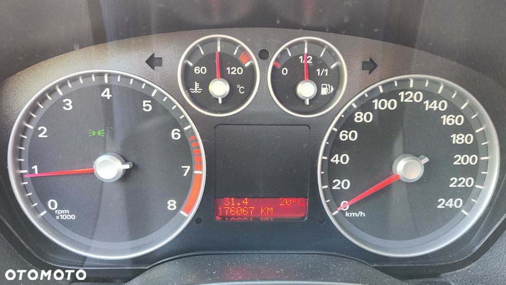 Ford C-MAX - 4