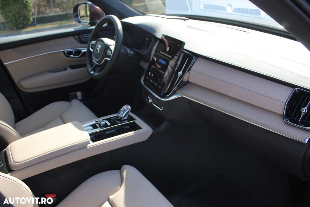 Volvo XC 90 B5 B AWD Plus Bright - 35