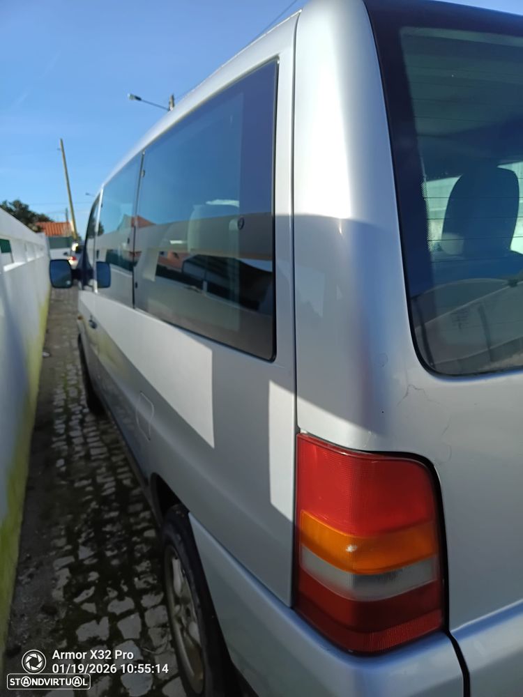 Mercedes-Benz VITO 112 CDI 2,2L 1999 (W638) 9 Lugares - 2