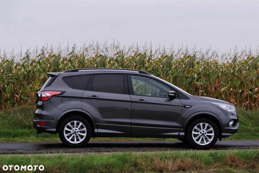Ford Kuga - 4