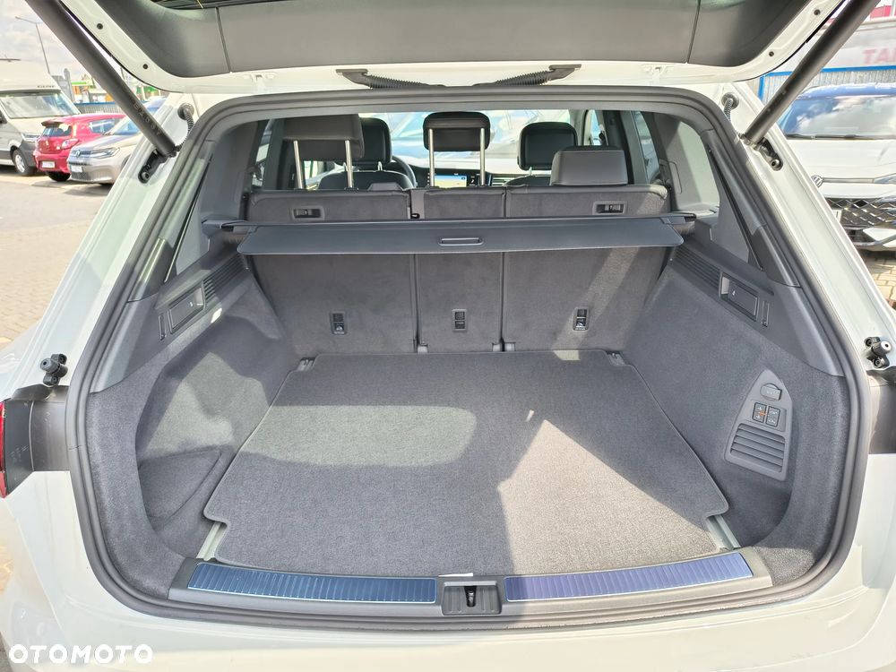 Volkswagen Touareg 3.0 V6 TDI 4Motion R-Line - 8