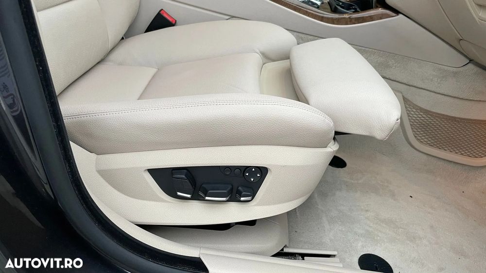 BMW Seria 5 520d - 18