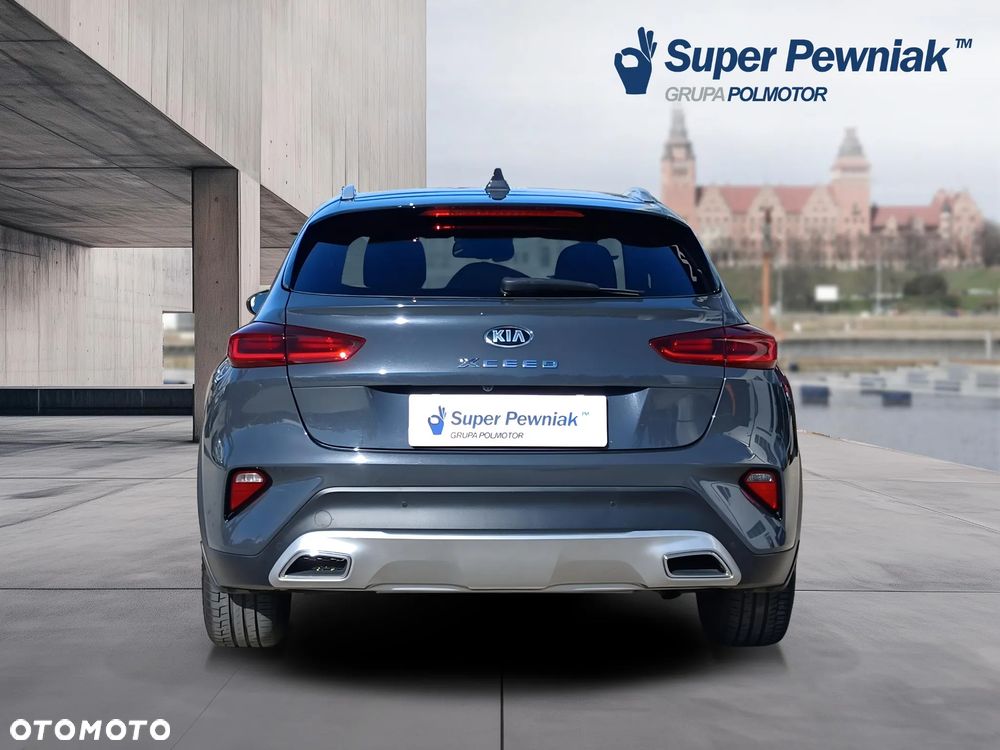 Kia XCeed 1.5 T-GDI M DCT - 4