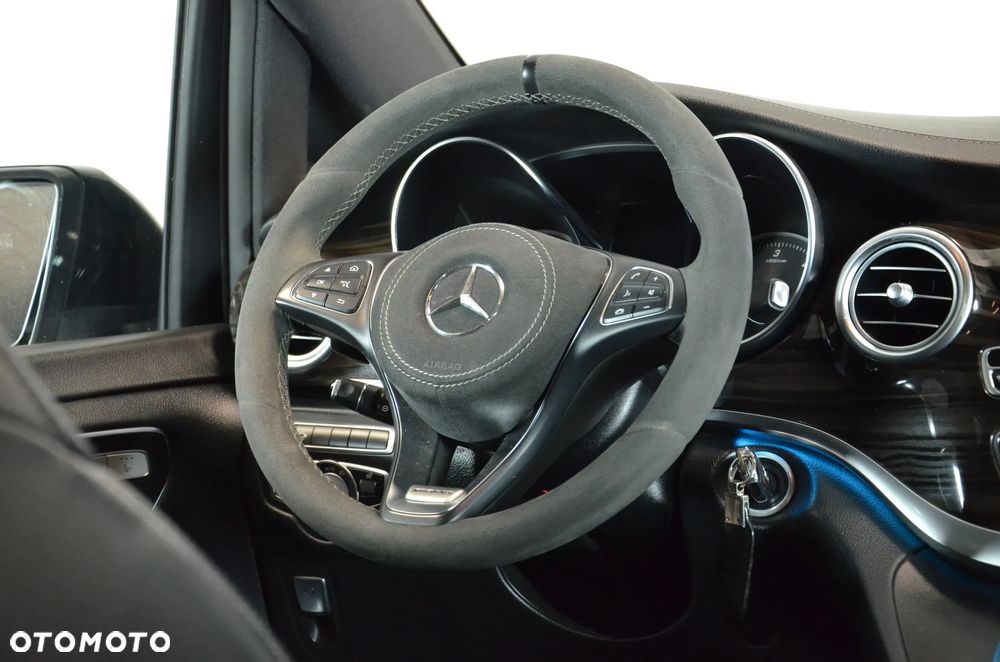 Mercedes-Benz Klasa V 250 d 4-Matic Avantgarde 7G-Tronic (d³ugi) - 18