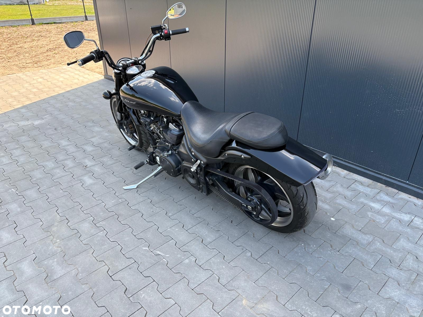 Yamaha XV - 9