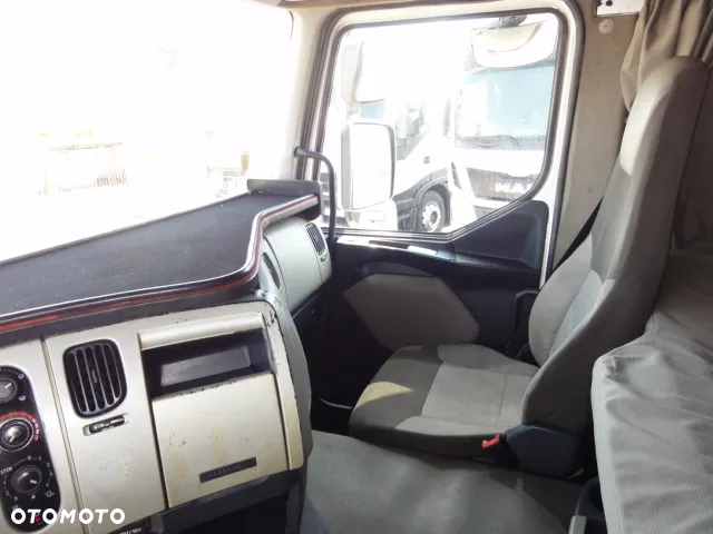 Renault PREMIUM 460 DXI eeV Standard AUTOMAT 2013rok - 17