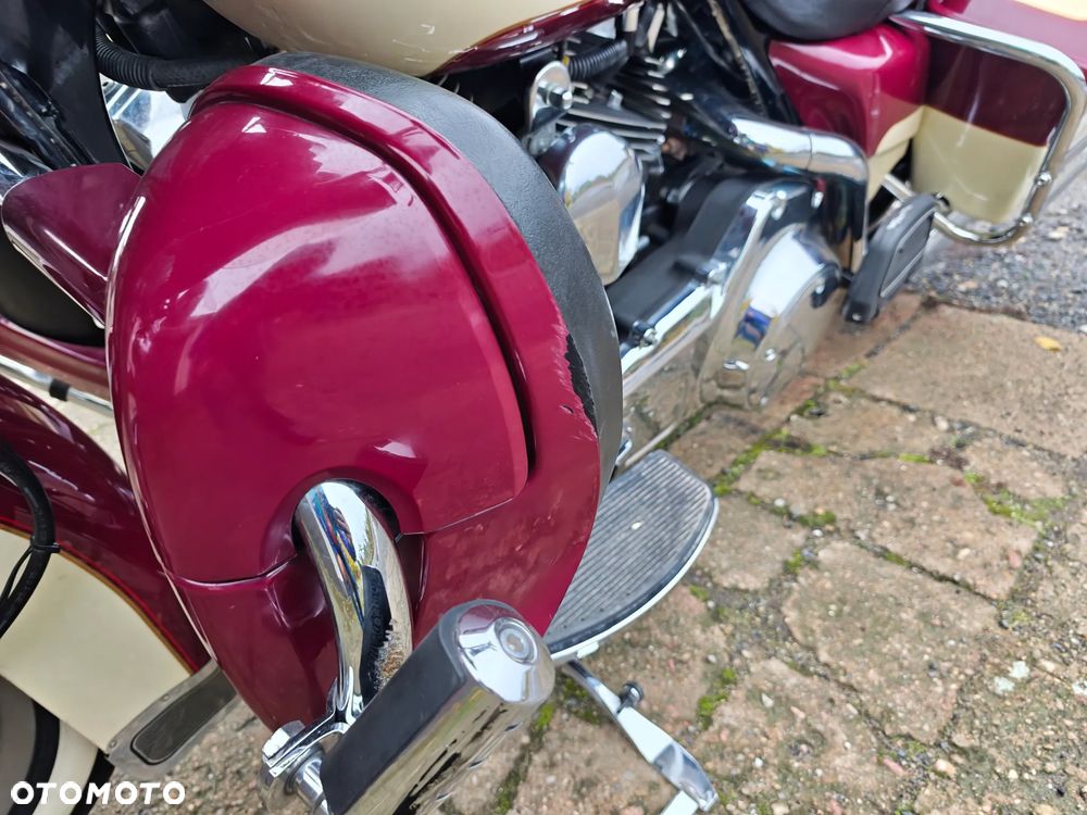 Harley-Davidson FLHTCU Ultra - 26