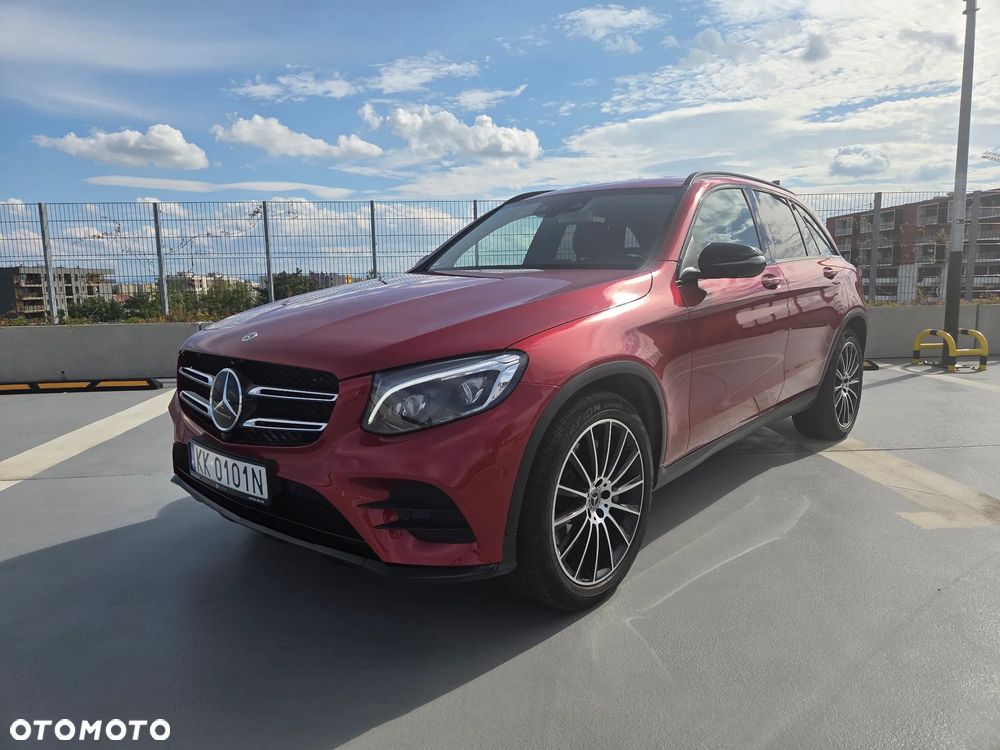 Mercedes-Benz GLC - 13