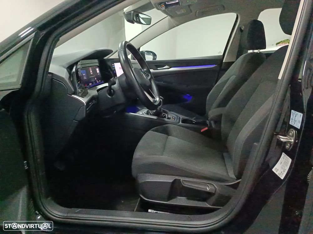 VW Golf 1.0 TSI Life - 18