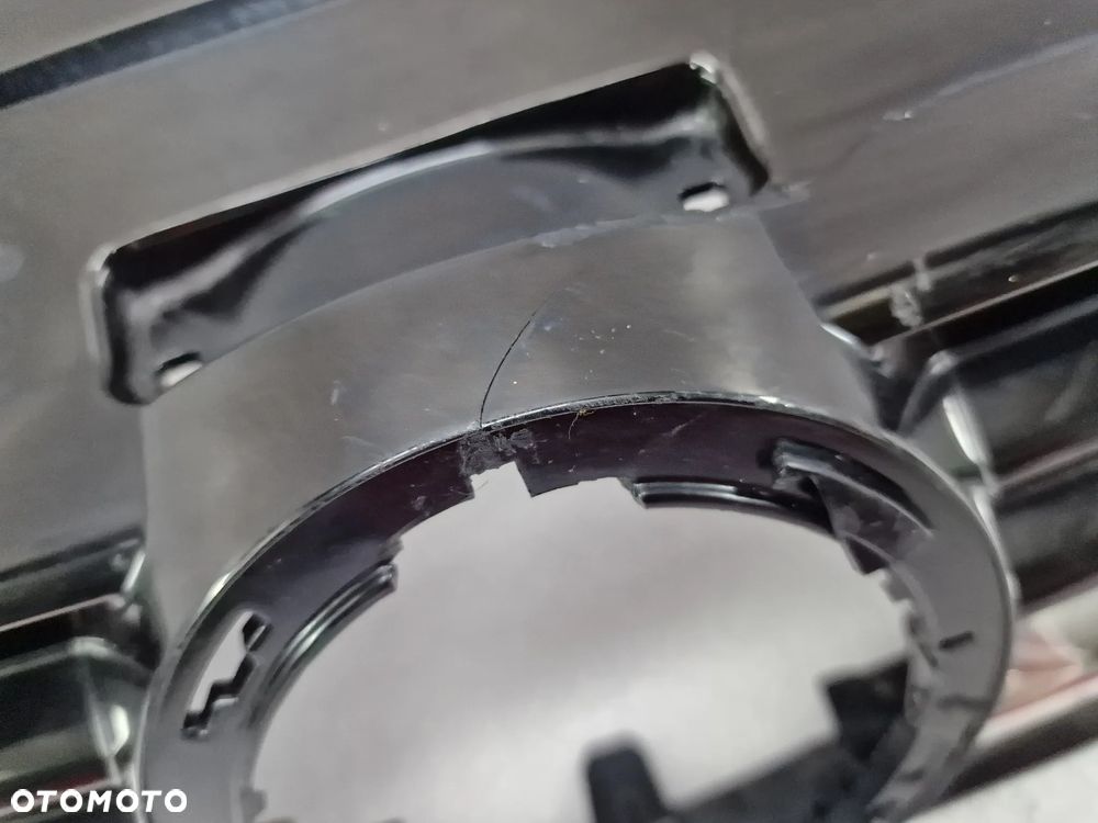 VW POLO 6C0 LIFT 14- ATRAPA / GRILL PRZEDNI PRZÓD NA WYSOKI POŁYSK , NR 6C0853651K / 6C0853653F , NR AUKCJI GL272 - 13