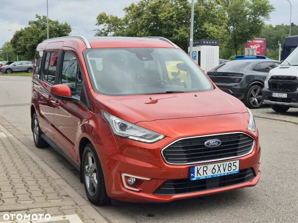 Ford Tourneo Connect - 8
