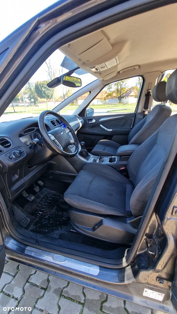 Ford S-Max 2.0 Ambiente - 9