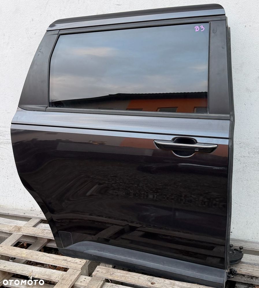 B3 CARNIVAL IV 2020 - DRZWI PRAWE TYŁ TYLNE KOMPLETNE P2M - 1