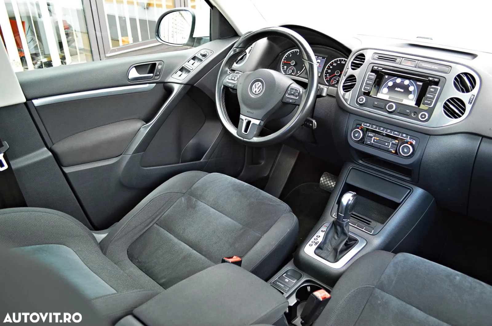 Volkswagen Tiguan 2.0 TDI DPF 4Motion DSG Exclusive - 5