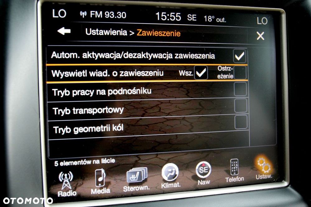 Jeep Grand Cherokee - 23