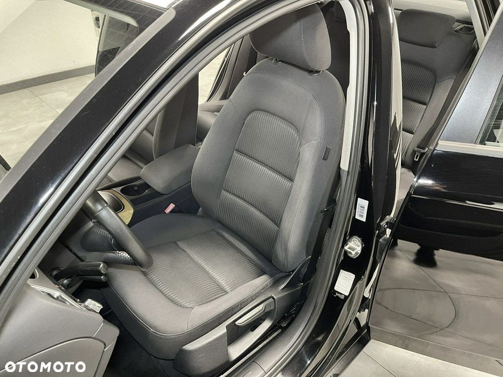 Audi A4 Limousine - 15