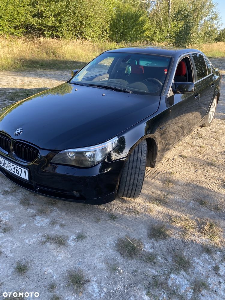 BMW E60 2003 photo 5