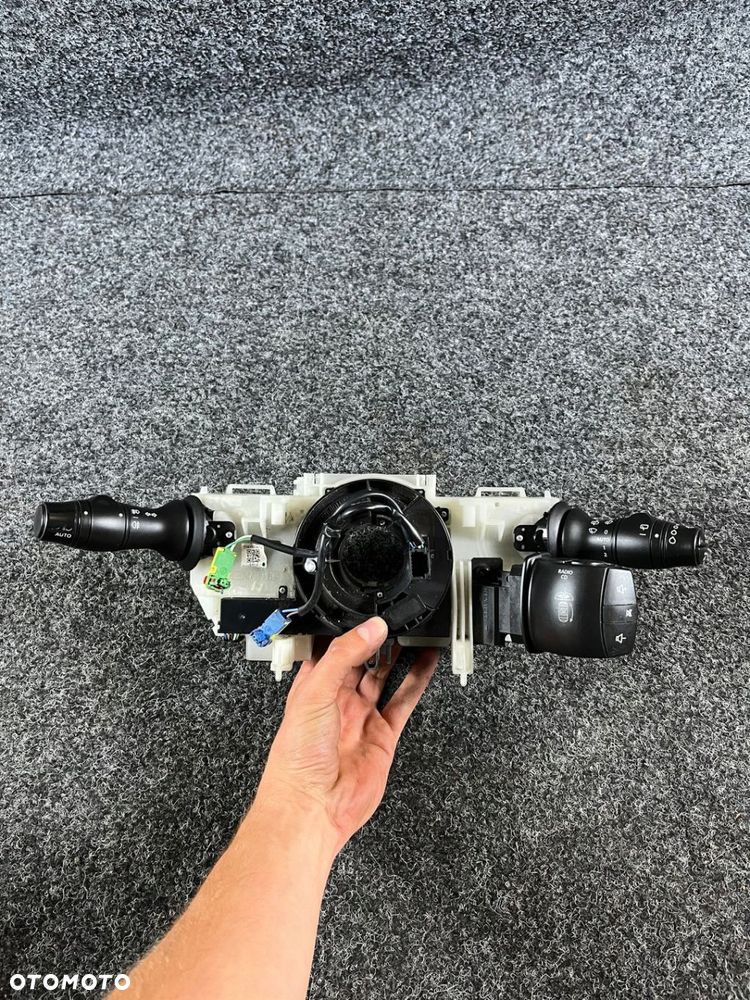 renault scenic III przełącznik zespolony taśma 255670019R - 1