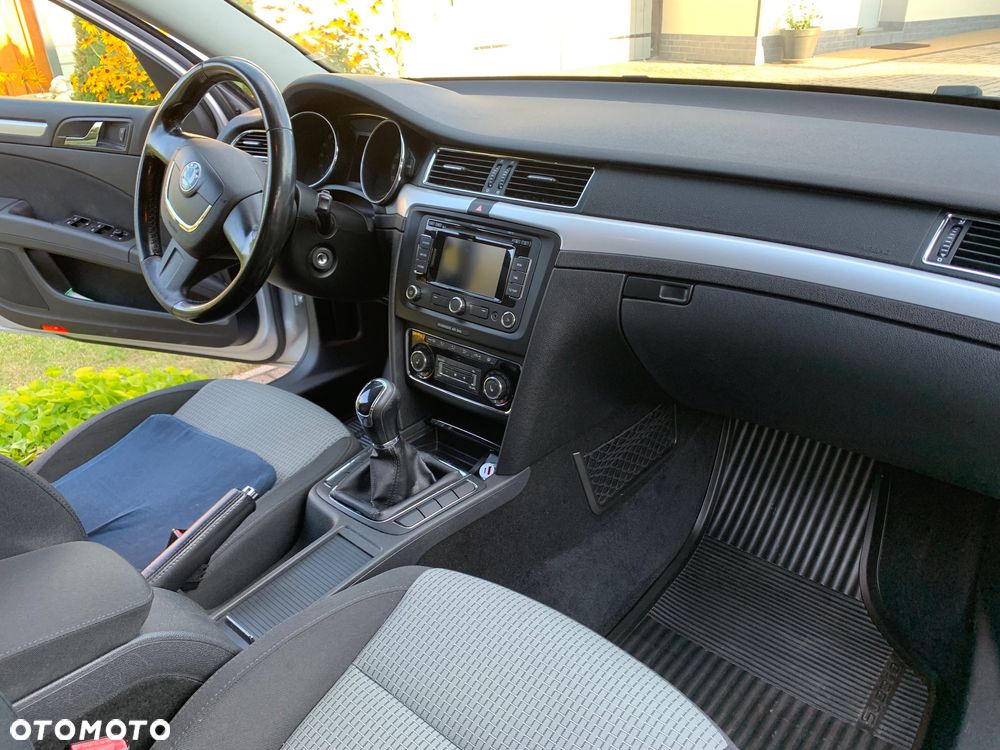 Skoda Superb 2.0 TDI 4x4 Exclusive - 16