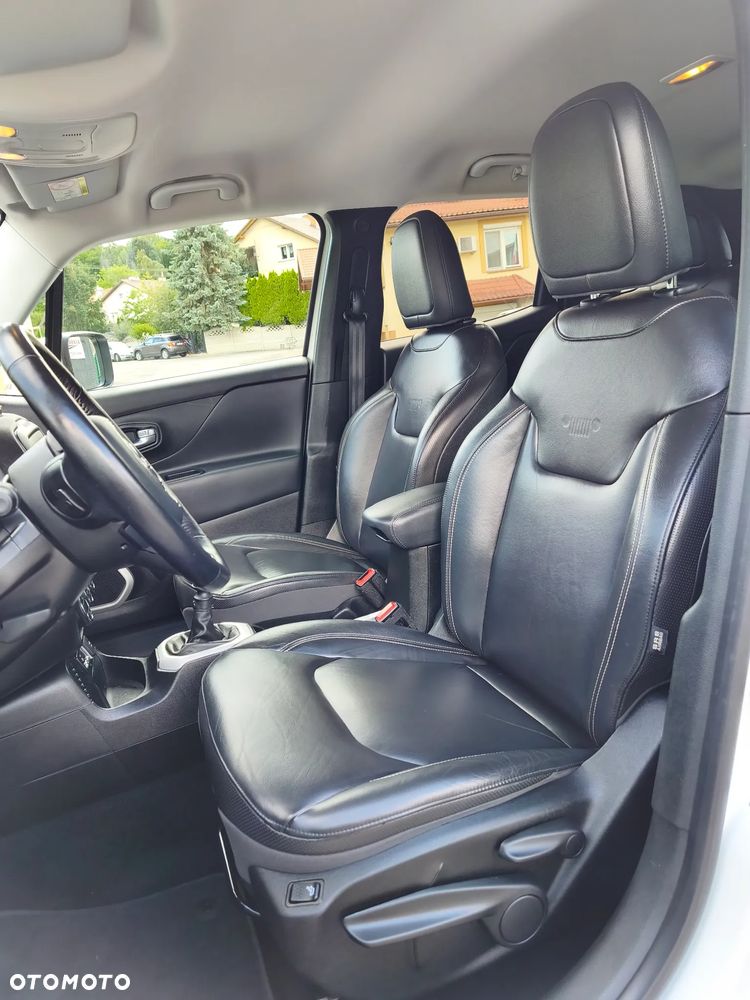 Jeep Renegade 1.4 MultiAir Limited - 14