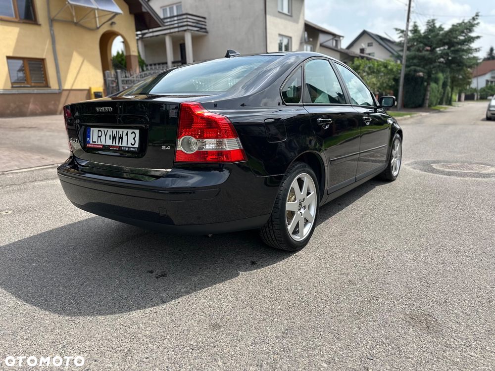 Volvo S40 2.4 Momentum - 8
