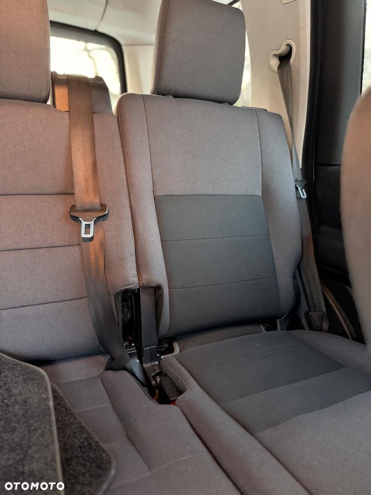 Land Rover Discovery TD V6 S - 15