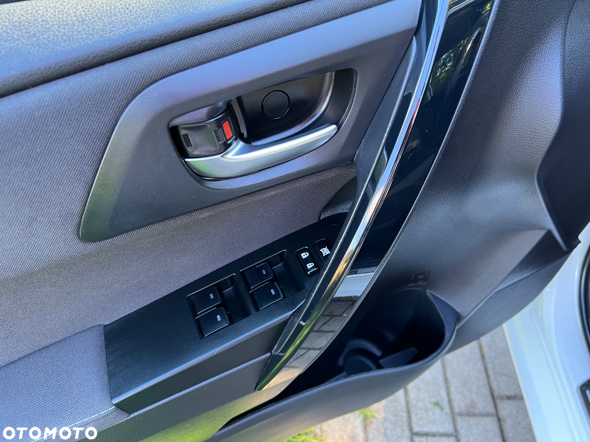 Toyota Auris 1.2 Turbo Team Deutschland - 24