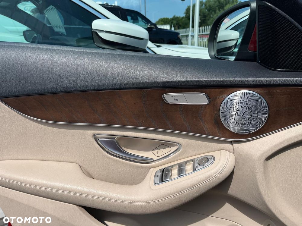 Mercedes-Benz Klasa C 180 9G-TRONIC Avantgarde - 14