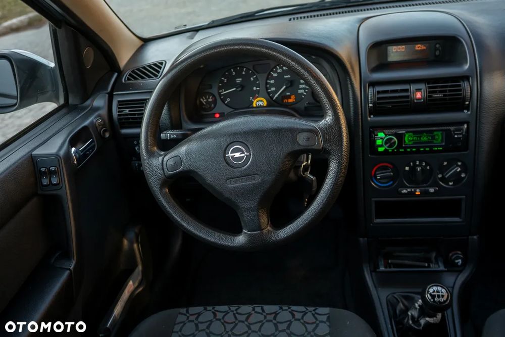 Opel Astra 1.6 - 33