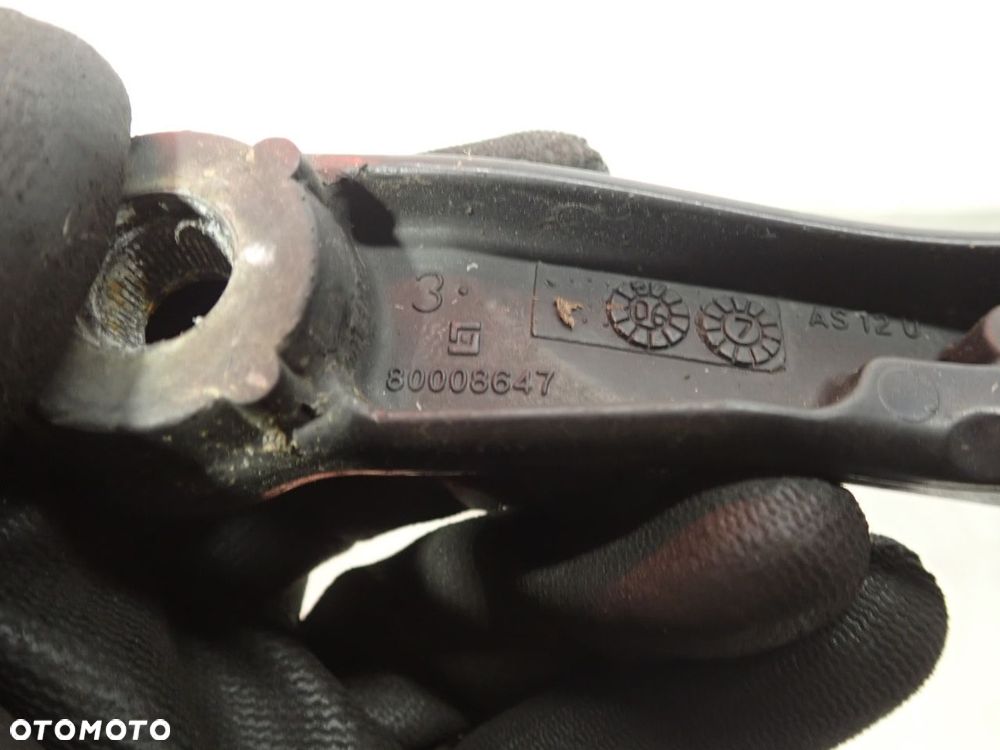 RAMIĘ WYCIERACZKI PRZÓD LEWE NISSAN MICRA K12 C+C - 7