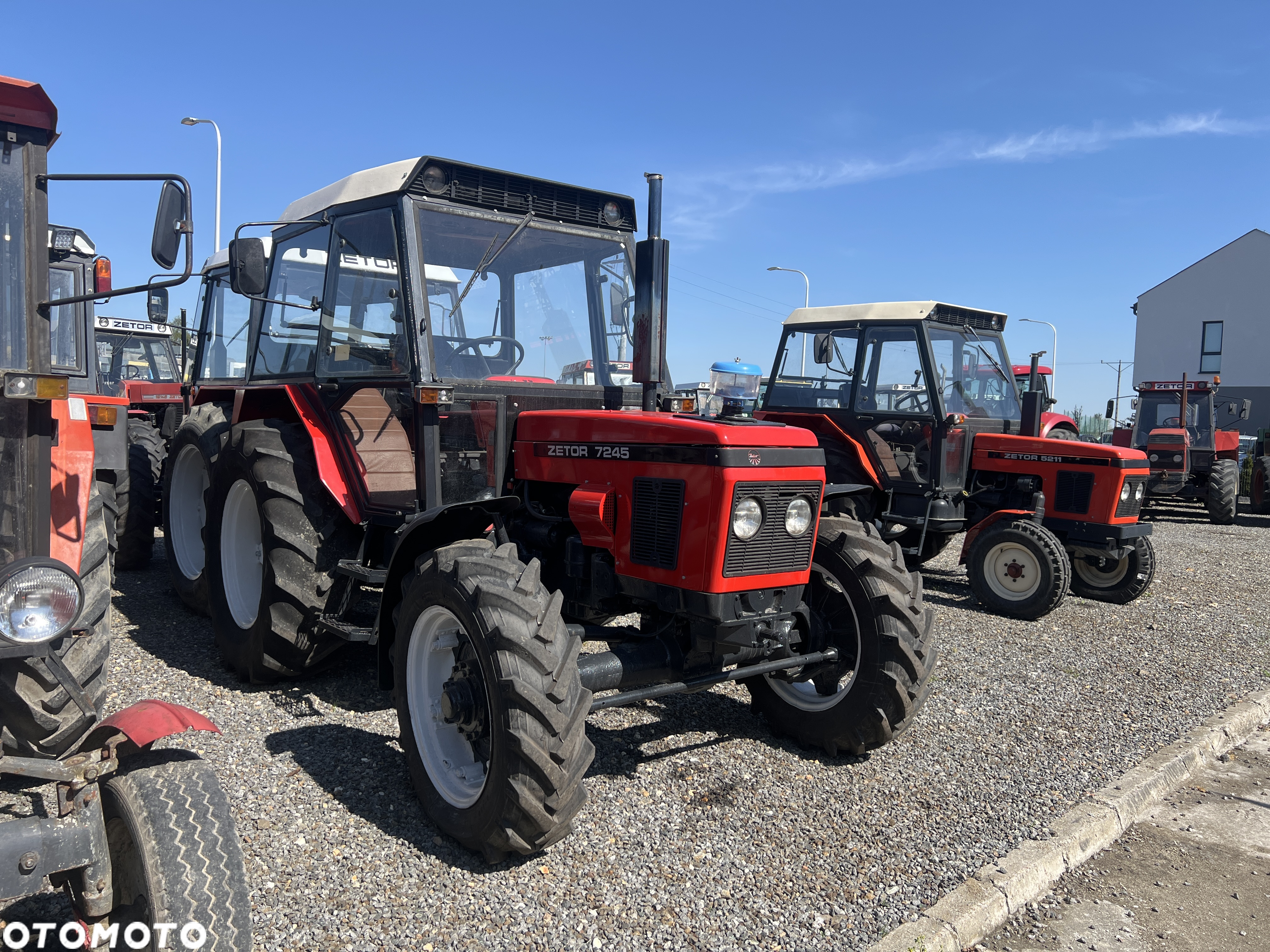 JCB 8016 - 19