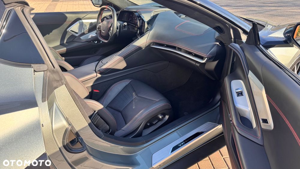 Chevrolet Corvette Stingray 3LT 6.2 V8 Automatik - 13