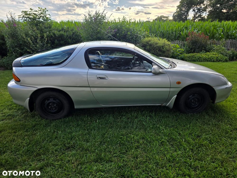 Mazda MX-3 - 13