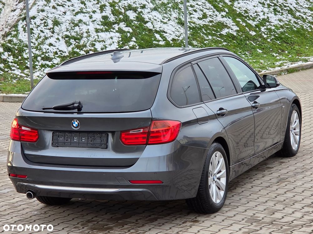 BMW Seria 3 320d Blue Performance Modern Line - 12