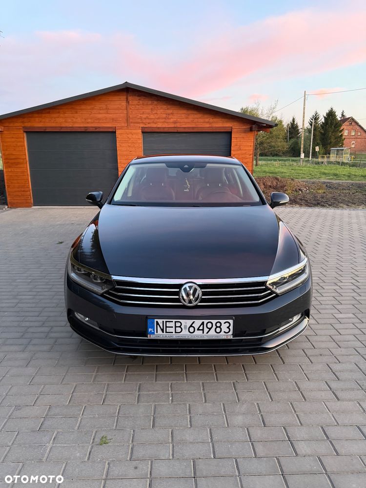 Volkswagen Passat 2.0 TDI SCR Highline DSG - 1