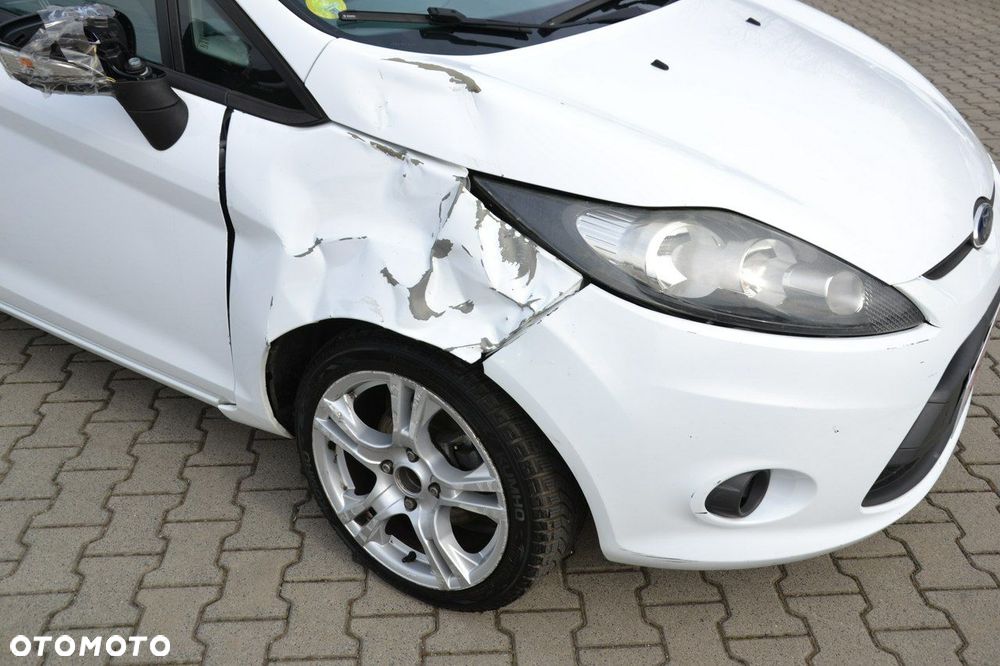 Ford Fiesta - 11
