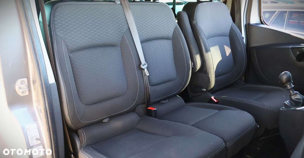 Opel Vivaro - 23