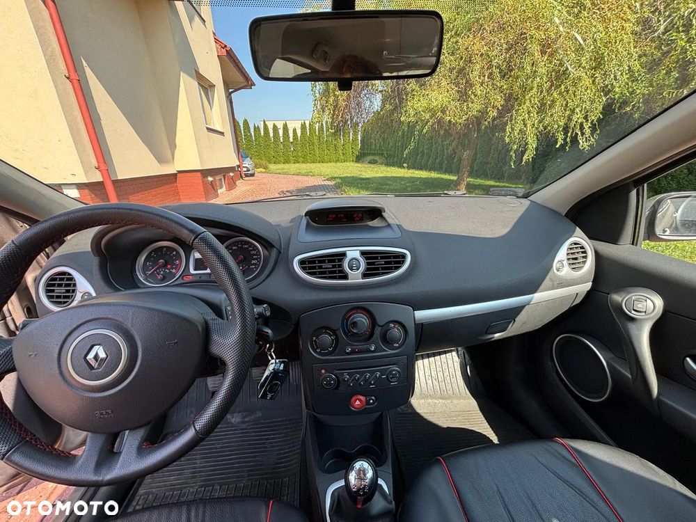 Renault Clio 1.5 dCi Alize - 15