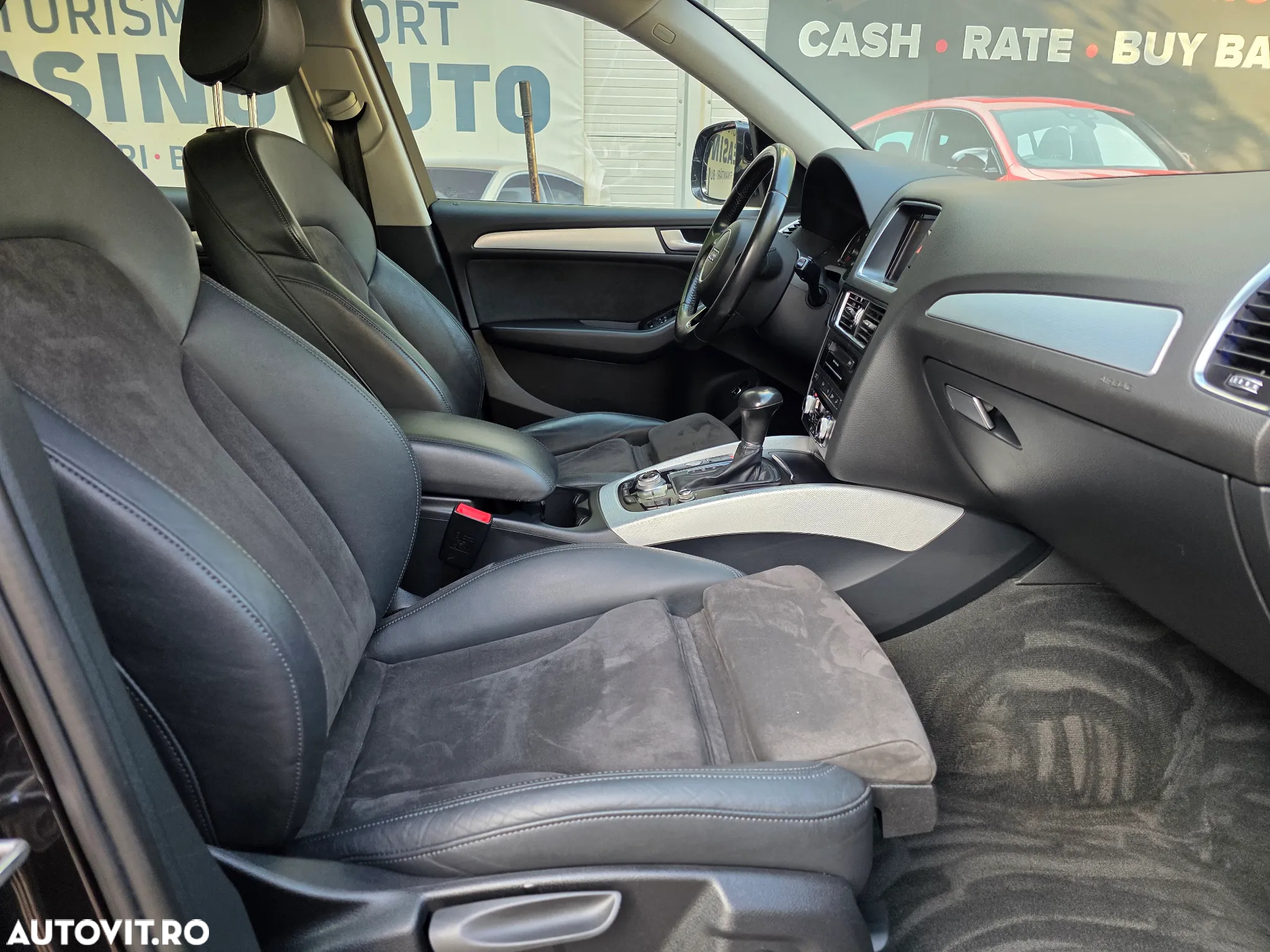 Audi Q5 2.0 TDI S tronic - 10