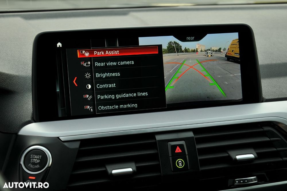 BMW X3 xDrive20i AT Advantage - 14