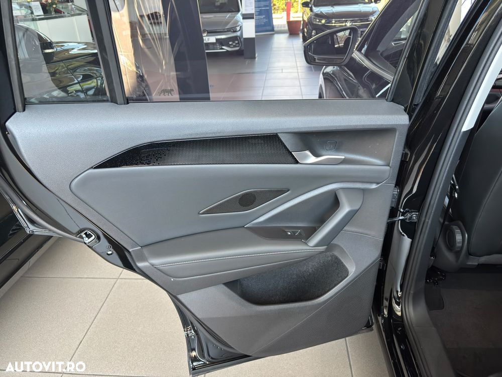 Volkswagen Tiguan - 10