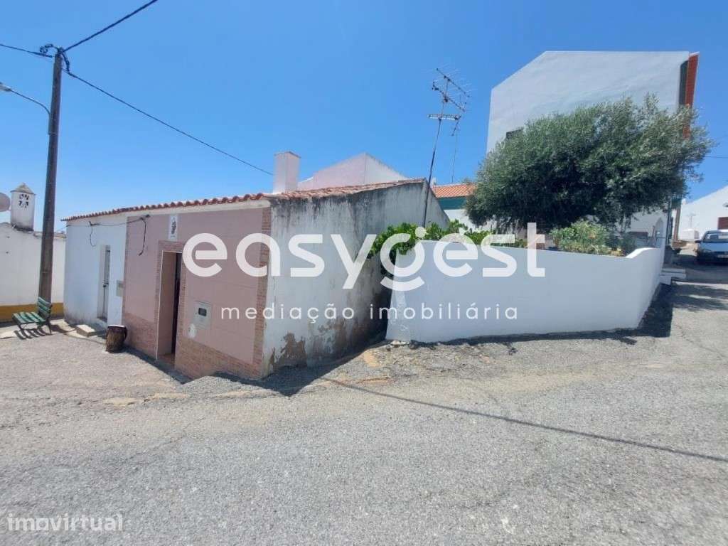 Moradia com Logradouro localizada em Santa Cruz (Almodôvar) - Grande imagem: 2/18
