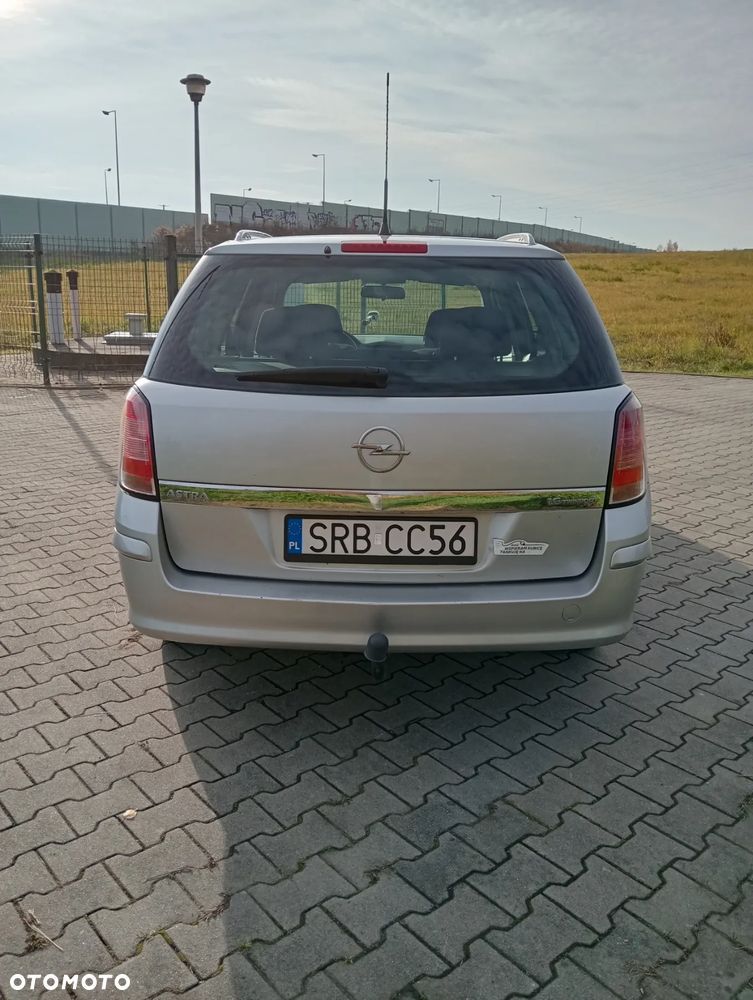 Opel Astra 1.6 - 10
