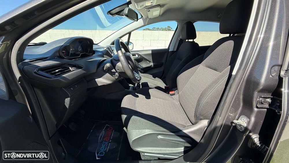 Peugeot 208 1.5 BlueHDi Signature - 17