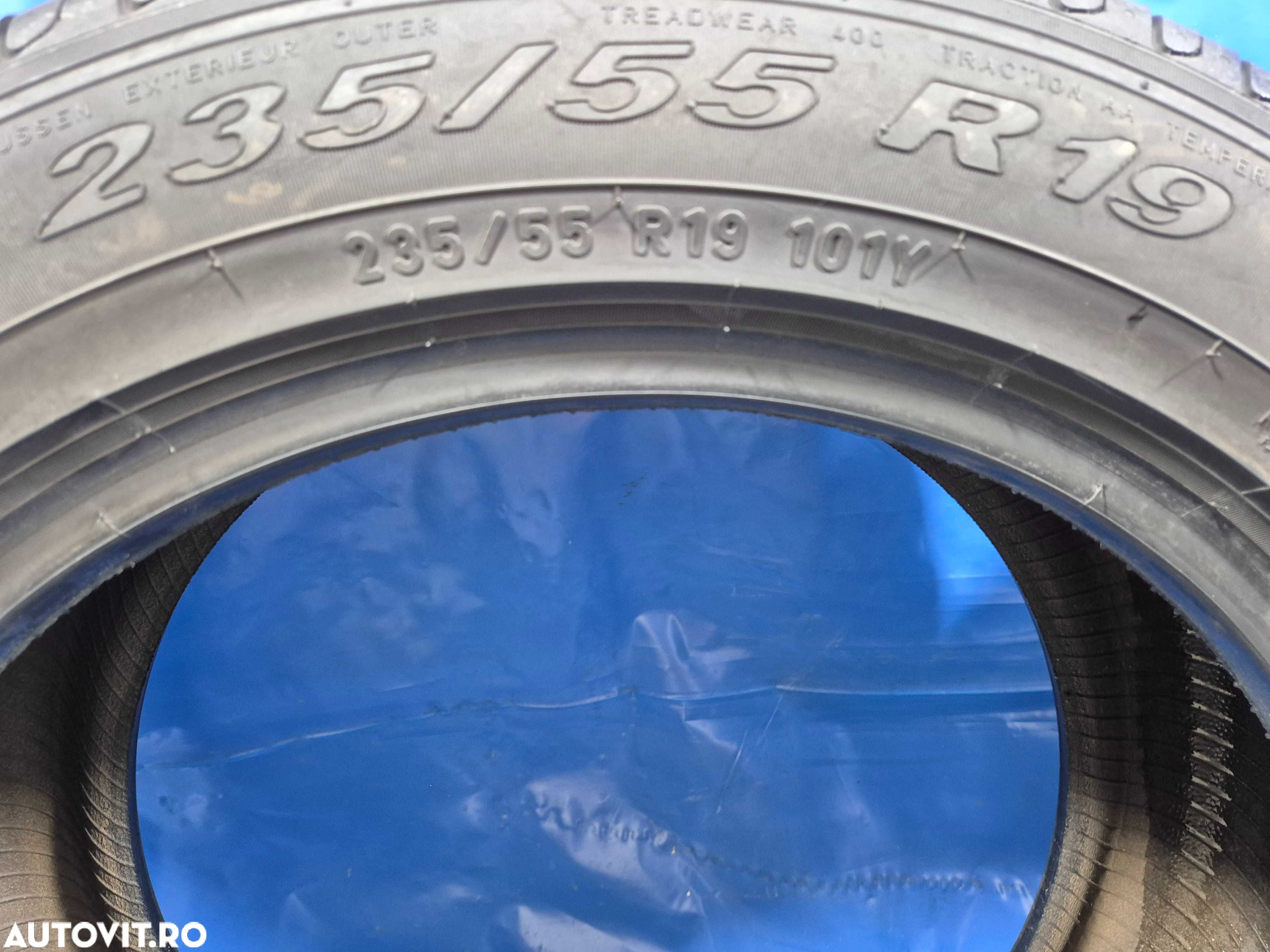 235/55/19 Pirelli - 4