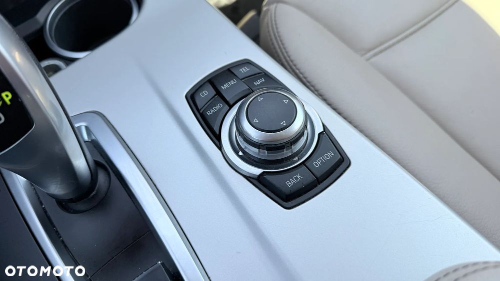 BMW X3 xDrive20d - 28