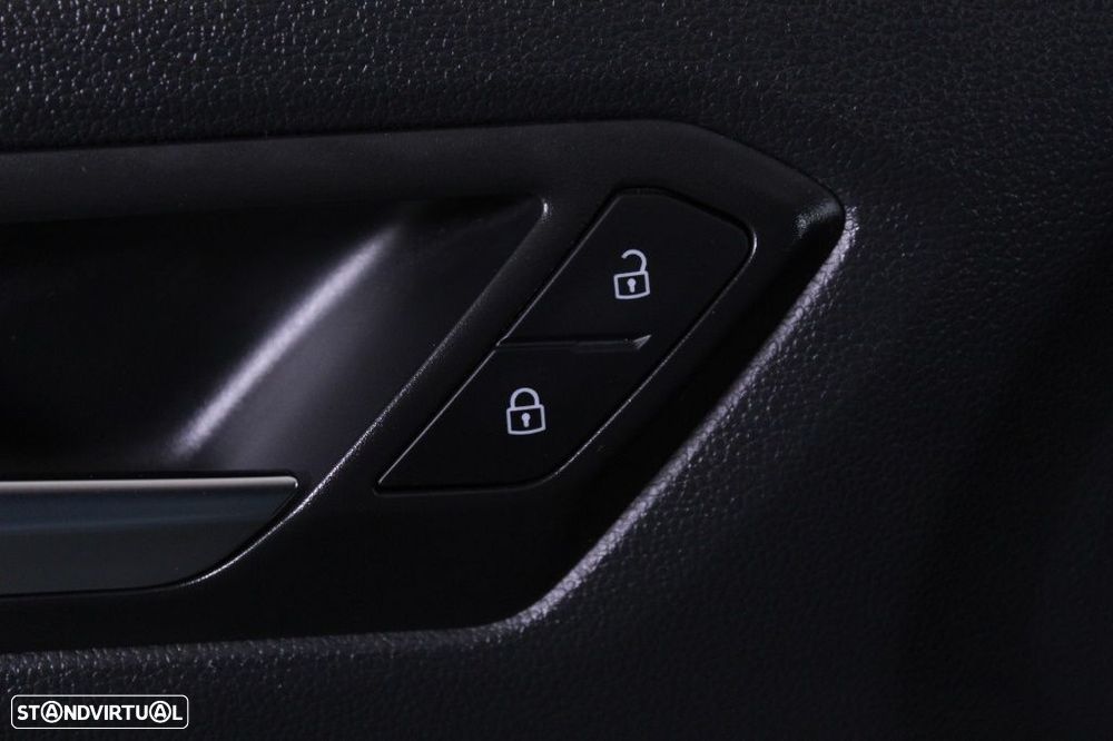 VW T-Roc 1.0 TSI Style - 21