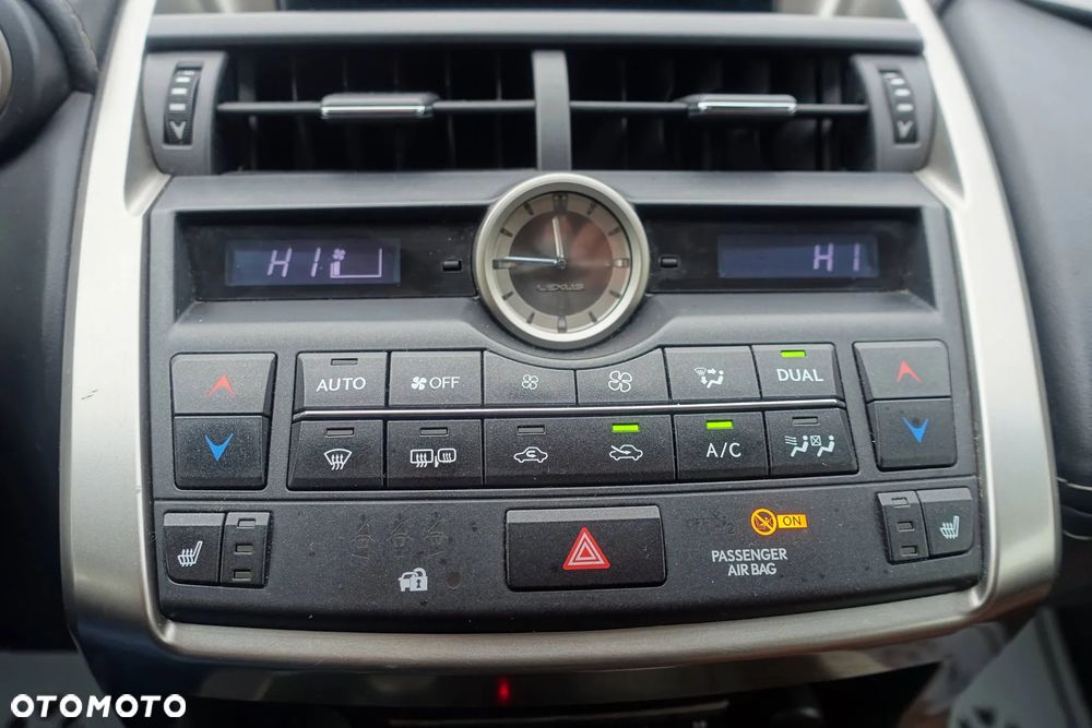 Lexus NX 300h Executive-Line - 23